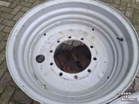 Wielen, Banden, Velgen & Afstandsringen Massey Ferguson Velgen 28X20 Inch