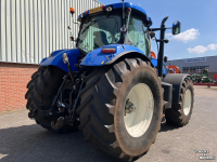 Tractor / Trekker New Holland 270 AC