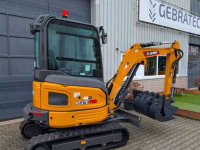 Mini-graver / Mini-graafmachine XCMG XE27E Pro