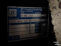 Shovel / Wiellader / Kniklader Case Complete Powershift versnellingsbak ZF voor Case CE 821E, 921E  New Holland W190B, W190BLR, W190B E.I.