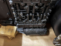Shovel / Wiellader / Kniklader Case Complete Powershift versnellingsbak ZF voor Case CE 821E, 921E  New Holland W190B, W190BLR, W190B E.I.