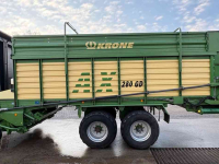 Opraapwagen Krone AX 280