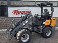 Shovel / Wiellader / Kniklader Giant V452T