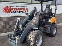 Shovel / Wiellader / Kniklader Giant V452T