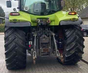Traktoren Claas Arion 640 Cebis