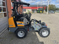 Shovel / Wiellader / Kniklader Giant G2300 X-tra HD