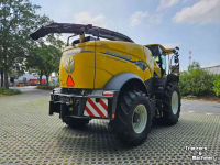 Veldhakselaar New Holland FR 650 ST5 hakselaar