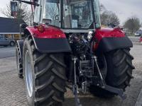 Tractor / Trekker Massey Ferguson 5S.135