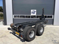 Container haakarm-carrier VGM AK12 haakarm