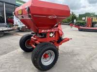 Kunstmeststrooier Kuhn /Rauch MDS 935
