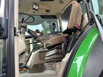 Tractor / Trekker John Deere 6R150