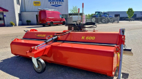   K600-240 Veegmachine