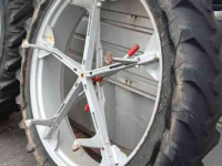 Wielen, Banden, Velgen & Afstandsringen Molcon 12.4R46