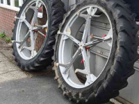 Wielen, Banden, Velgen & Afstandsringen Molcon 12.4R46