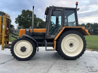 Tractor / Trekker Renault 80-14