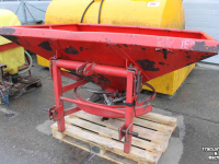 Kunstmeststrooier Lely Centerliner 1500 enkele schijf kunstmeststrooier zandstrooier zoutstrooier