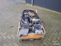 Front-laders / Frontlader / Voorlader Massey Ferguson AANBOUWDELEN MF 7618