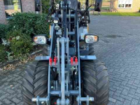 Shovel / Wiellader / Kniklader Giant G2300 HD