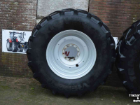 Wielen, Banden, Velgen & Afstandsringen Vredestein 710/70r38