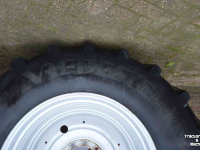 Wielen, Banden, Velgen & Afstandsringen Vredestein 710/70r38