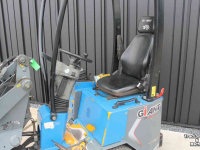 Shovel / Wiellader / Kniklader Giant D204SW minishovel wiellader puinriek en palletvork