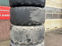 Wielen, Banden, Velgen & Afstandsringen  4 Banden 24x20.5