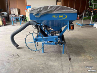 Zaaimachine Pneusej  FT1 zaaitank 1100 liter hydr