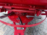 Kunstmeststrooier Lely 1250 liter