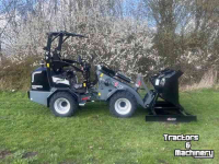 Shovel / Wiellader / Kniklader Giant G2300 X-tra HD Kniklafer DEMO