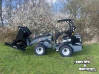 Shovel / Wiellader / Kniklader Giant G2300 X-tra HD Kniklafer DEMO