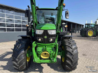 Tractor / Trekker John Deere 6130R Tractor