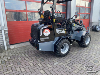 Shovel / Wiellader / Kniklader Giant Giant G2300 X-tra Black edition DEMO