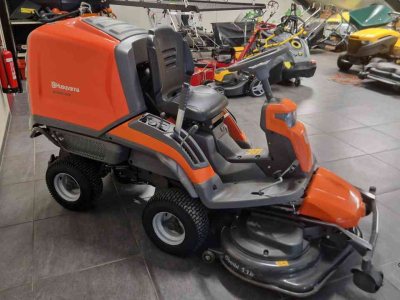 Zitmaaier Husqvarna RC320TS AWD