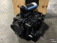 Maaidorser / Combine New Holland Hydr Pomp voor CR 9060 t/m CR9090 Parts nr:87672068