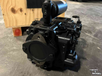 Maaidorser / Combine New Holland Hydr Pomp voor CR 9060 t/m CR9090 Parts nr:87672068