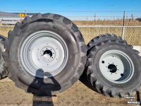 Wielen, Banden, Velgen & Afstandsringen Alliance 520/85R38 & 420/70R28 ploegbanden