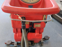 Overige reiniging- en veegmachines en toebehoren  40B50