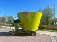 Voermengwagen Vertikaal Storti DUNKER T2 180 voermengwagen