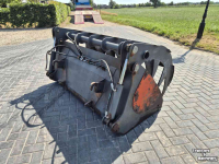 Pelikaanbak / Pelikaangrijper  pelicaanbak, mestgrijper, voorladerbak