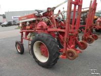 Tractor / Trekker International 423