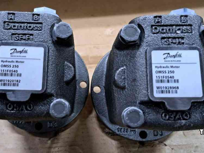 Diverse nieuwe onderdelen  Danfoss OMSS 250  151F0540