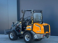 Shovel / Wiellader / Kniklader Giant G2700