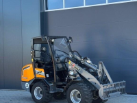 Shovel / Wiellader / Kniklader Giant G2700