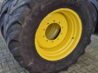 Wielen, Banden, Velgen & Afstandsringen John Deere 540/65R28 banden op JD velgen