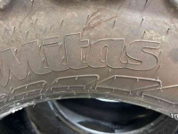 Wielen, Banden, Velgen & Afstandsringen Mitas 440/65R28