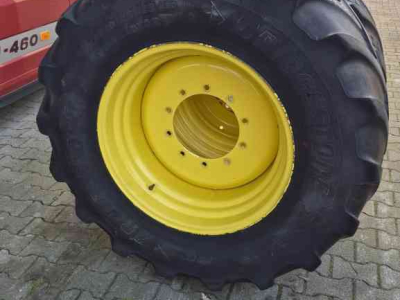Wielen, Banden, Velgen & Afstandsringen John Deere 540/65R28 banden op JD velgen