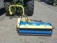 Klepelmaaier Zanon TMO 1300 klepelmaaier maaier klepelen verstekmaaier klepelaar klepelas k