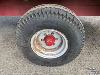 Voerverdeelwagen  / Voerdoseerwagen Strautmann FVW 140 H voerverdeelwagen