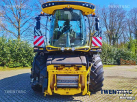 Veldhakselaar New Holland FR 550