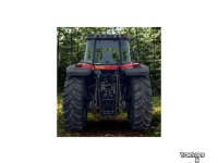 Tractor / Trekker Massey Ferguson 8240